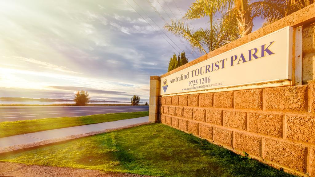 ホテル Australind Tourist Park エクステリア 写真