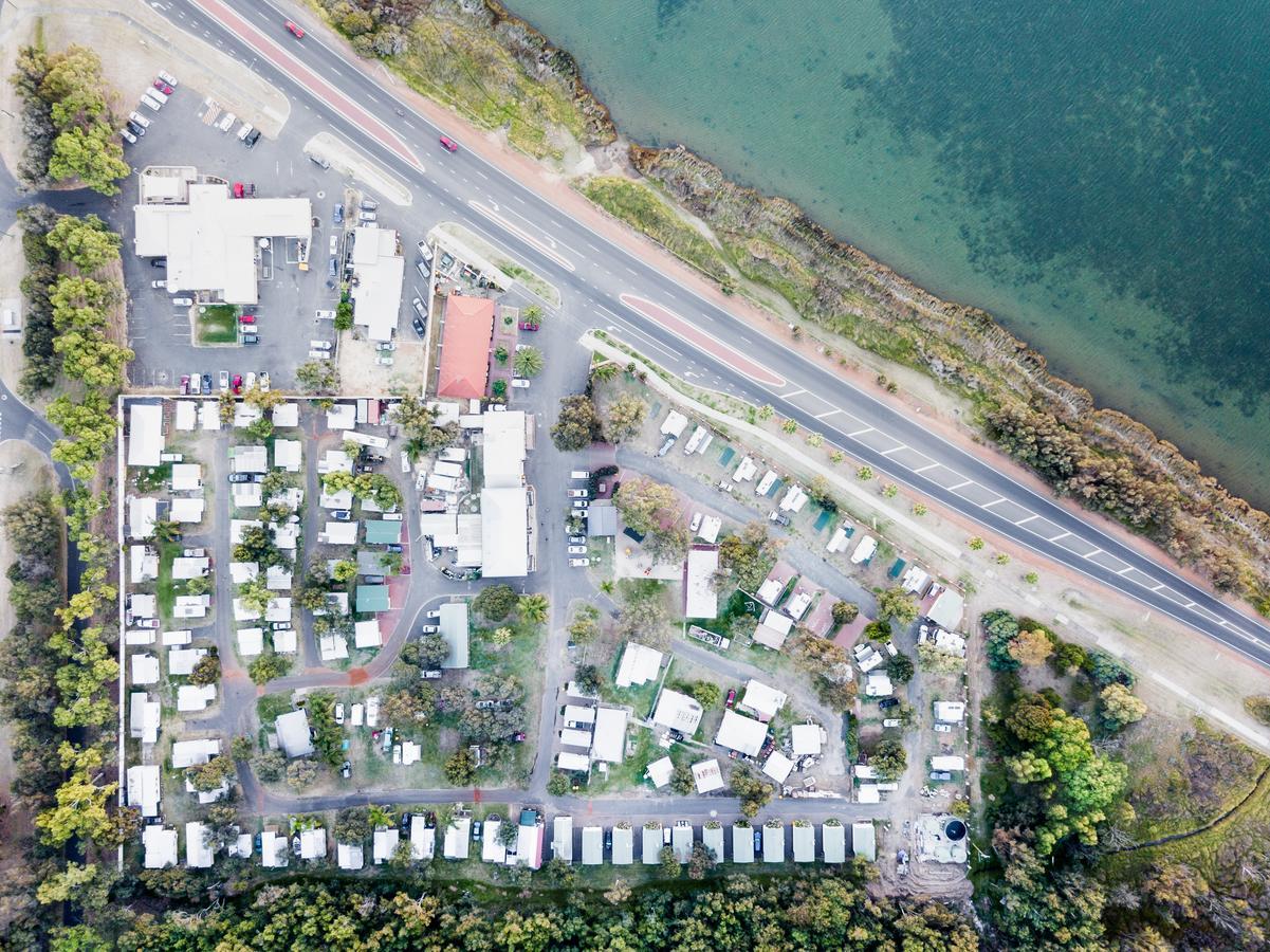 ホテル Australind Tourist Park エクステリア 写真