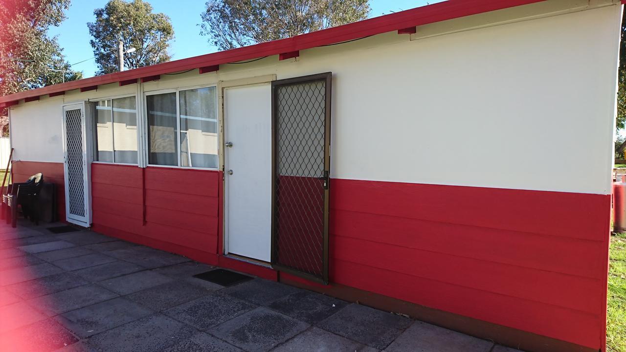 ホテル Australind Tourist Park エクステリア 写真